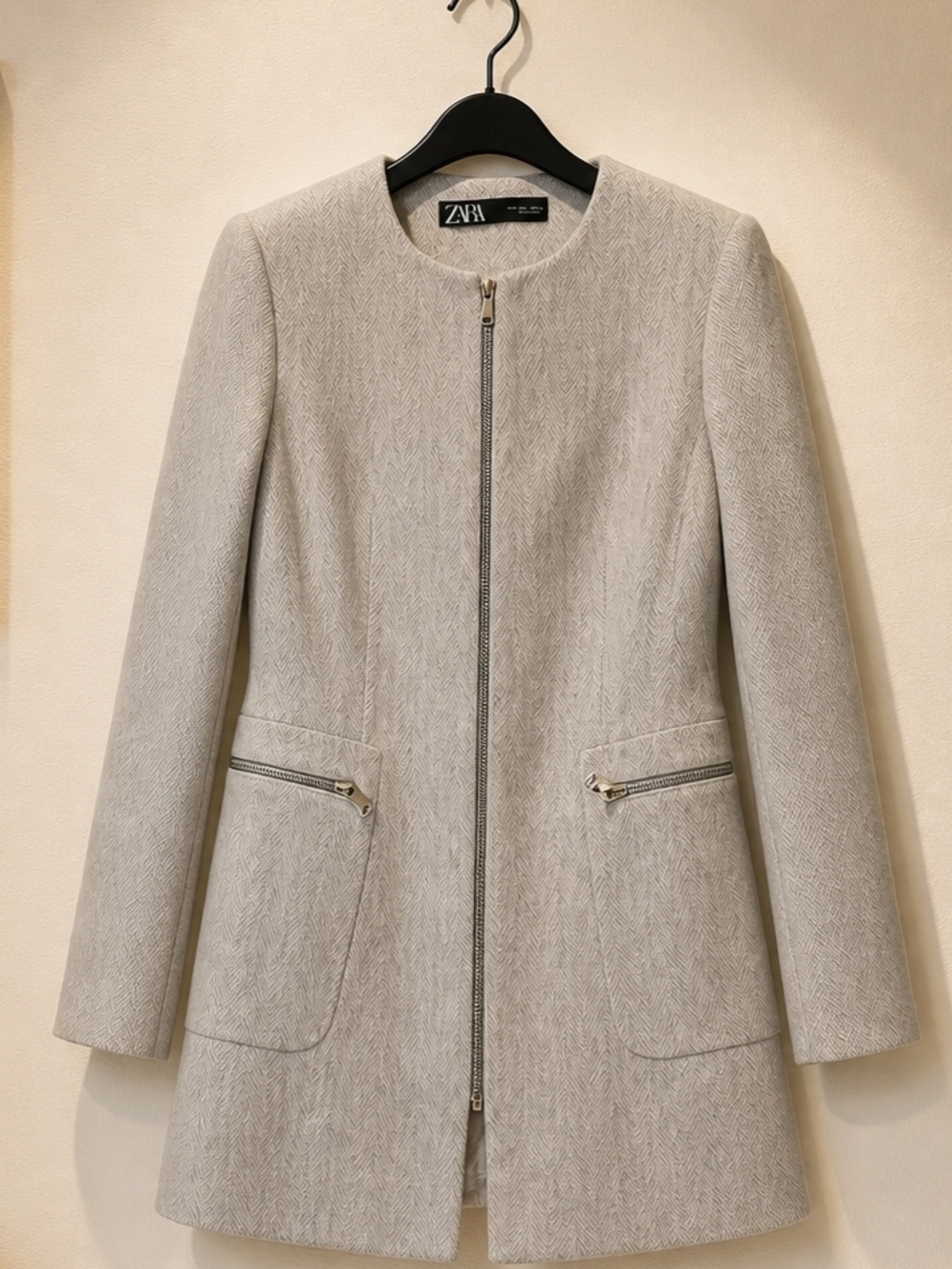 ZARA Light Cream Zip-Front Women's Pea Coat